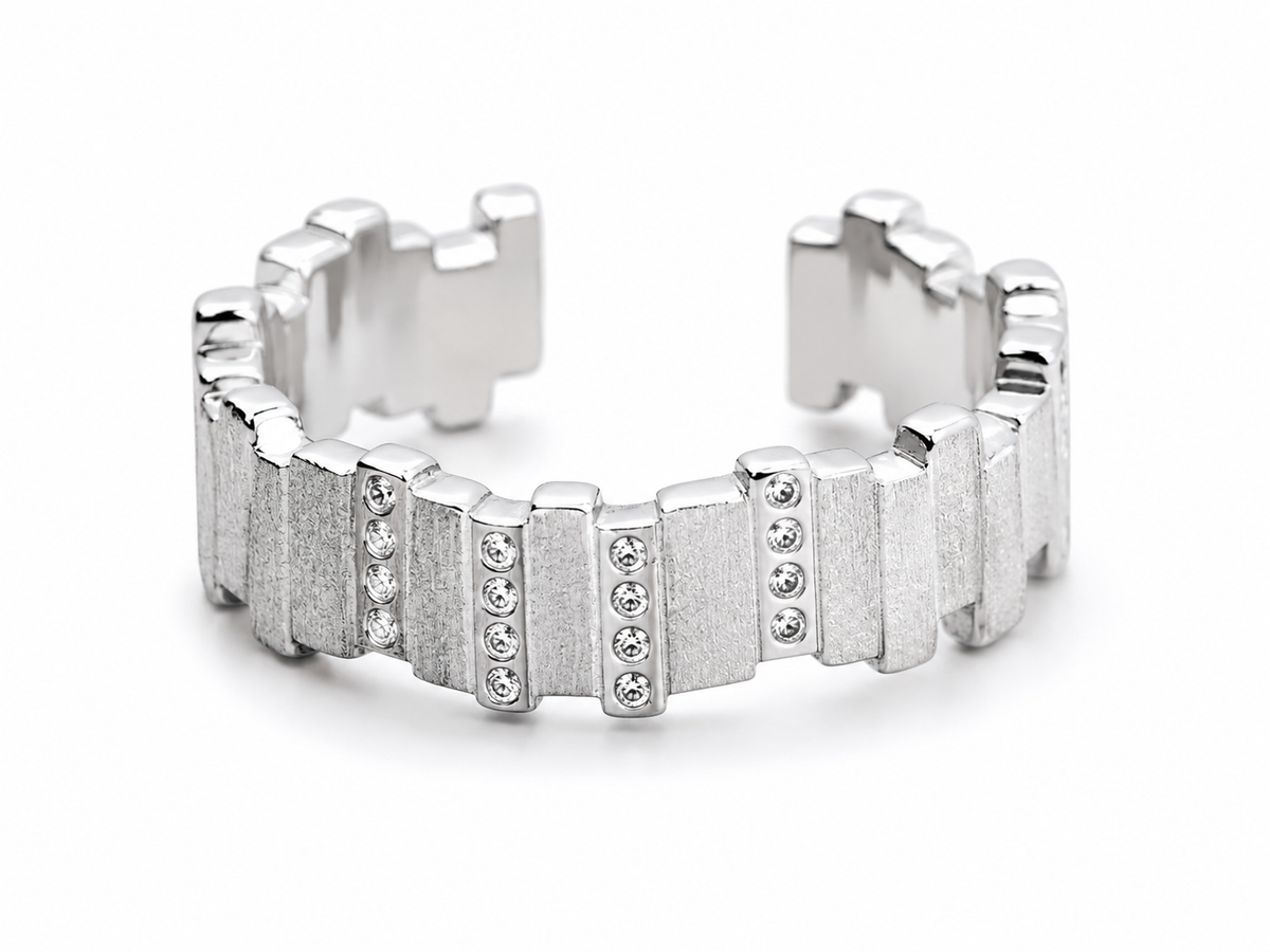 Essentials Geometric Open Ring – S925 sterling silver, white background product view